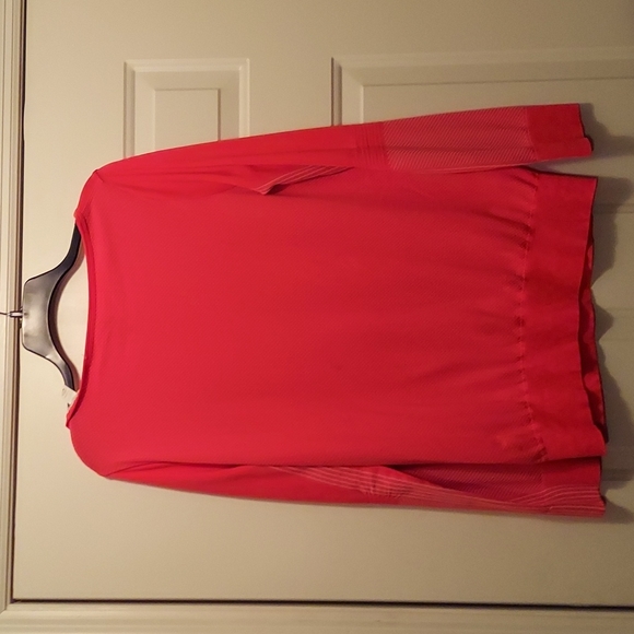 Women's Nike Dri-fit athletic top - Picture 6 of 7